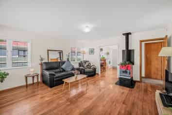 22 Darwin Crescent, Maraenui