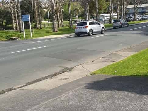 1/142 Archers Road, Glenfield