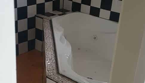 1/142 Archers Road, Glenfield