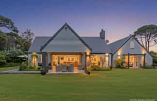 753 Matarangi Drive, Matarangi