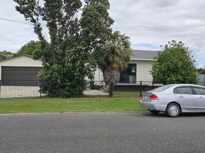 Hawkes Bay - Address withheld