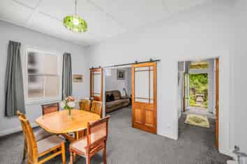 125 Shakespeare Road, Napier Hill