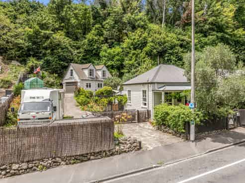125 Shakespeare Road, Napier Hill