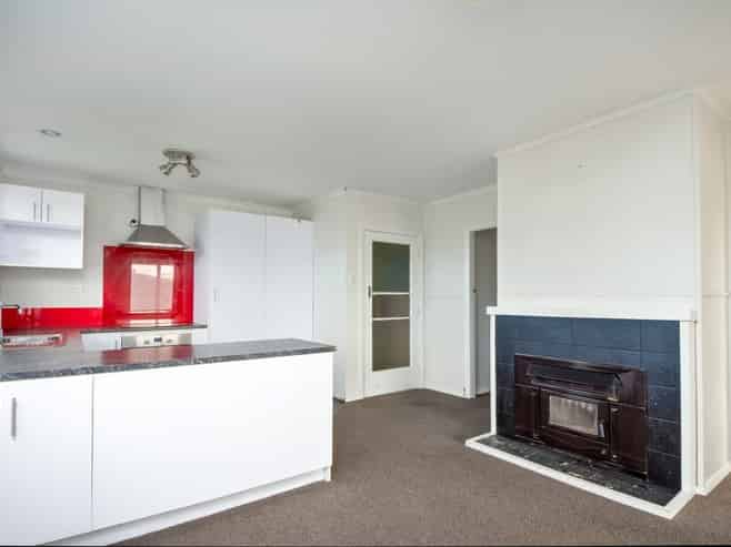 1 Cleghorn Street, Redwoodtown