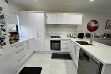 15 Nganui Avenue, Conifer Grove