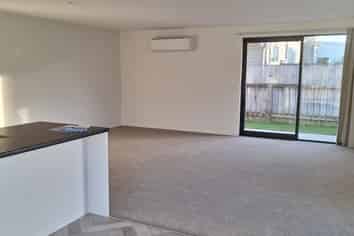 A/11  Lear, Stratford