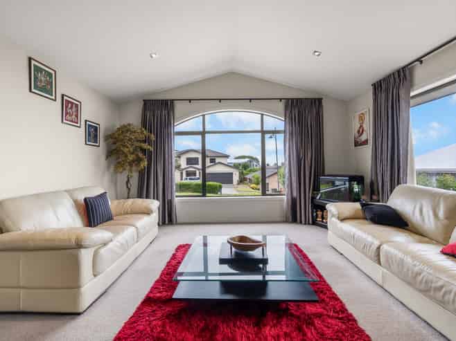 33 Heathfield Avenue, Huntington