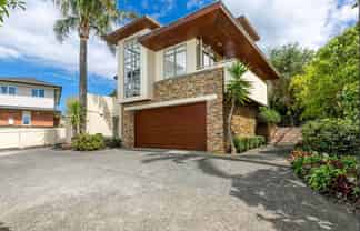 71a Cliff Road, Torbay