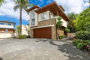 71a Cliff Road, Torbay