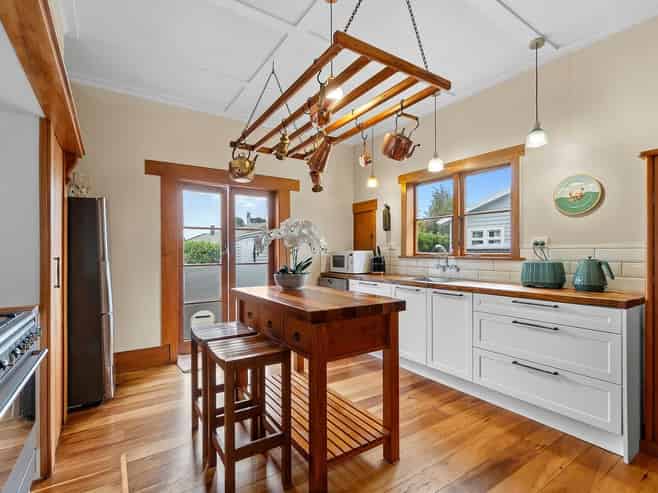 208 Maeroa Road, Maeroa