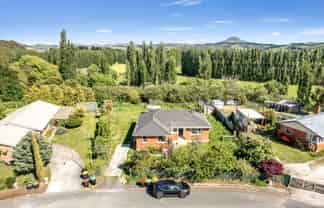 15 Kennard Crescent, Karitane