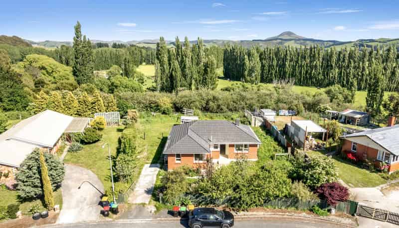 15 Kennard Crescent, Karitane