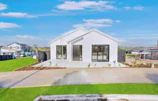 18 Parkmore Drive, Rosehill