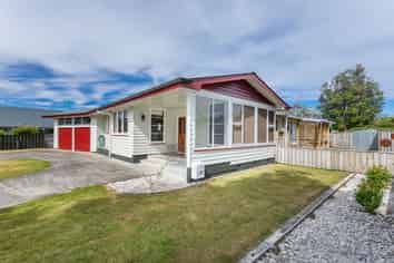 27 Ruahine Street, Dannevirke
