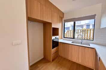 6 Impatiens Lane, Massey