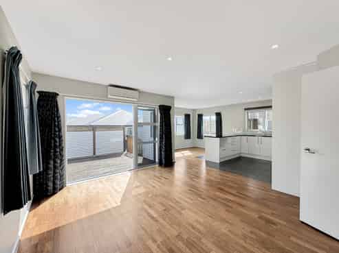 70 Waverton Terrace, Churton Park