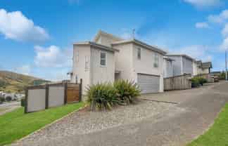70 Waverton Terrace, Churton Park
