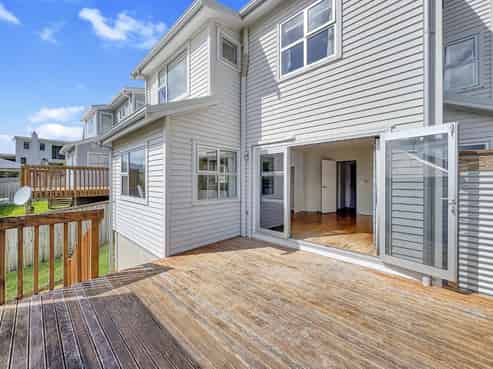 70 Waverton Terrace, Churton Park