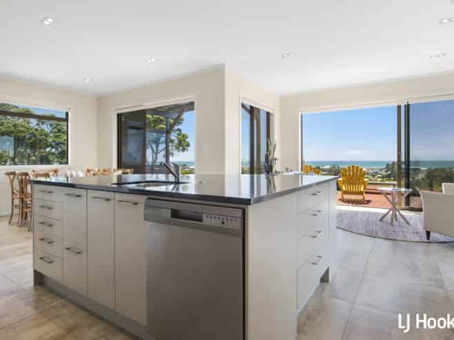 159 Koutunui Road, Athenree