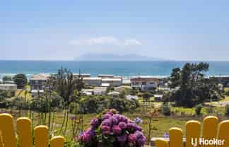 159 Koutunui Road, Athenree