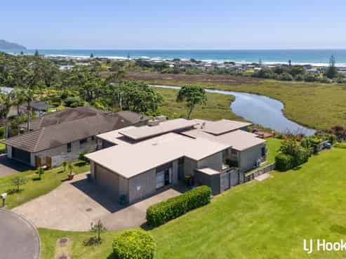 159 Koutunui Road, Athenree