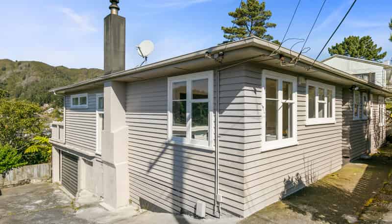 23 Amundsen Grove, Stokes Valley