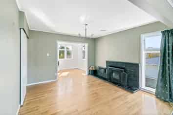 23 Amundsen Grove, Stokes Valley