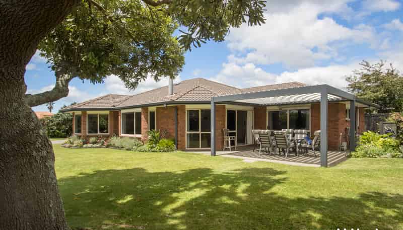 7 Island Vista, Athenree