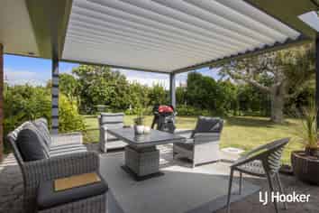 7 Island Vista, Athenree