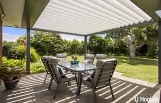 7 Island Vista, Athenree