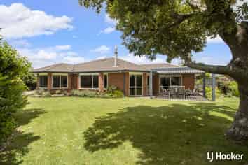 7 Island Vista, Athenree