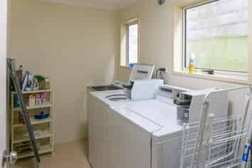 1-5/50 Park Street, North Dunedin