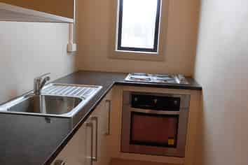 292 West Coast Road, Glen Eden