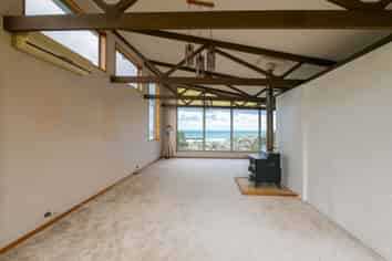 4 Winston Place, Kew