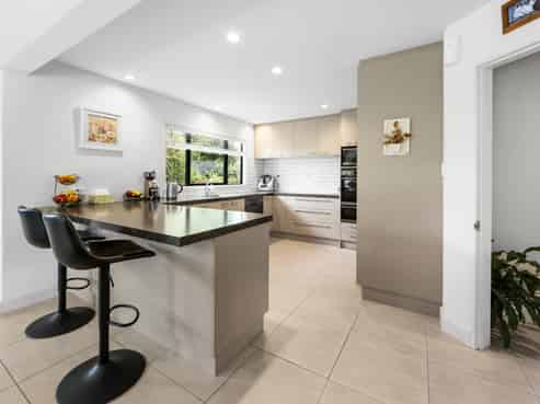 11 Harlech Mews, Avonhead