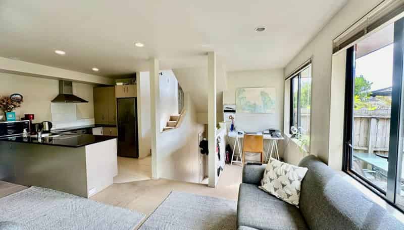 5A Thomas Hamer Place, Greenhithe