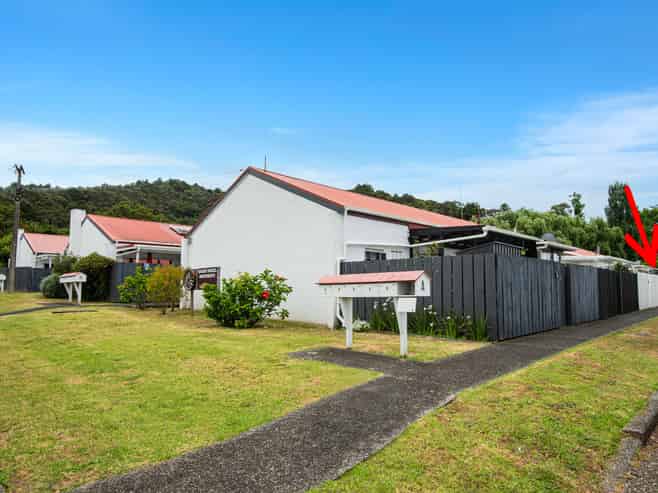 4A/12 Selwyn Avenue, AVENUES