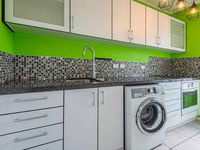 4A/12 Selwyn Avenue, AVENUES