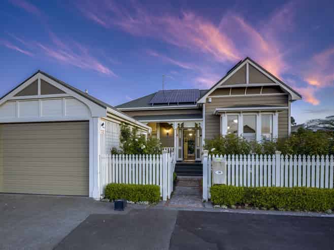 14 Hall Street, Napier South