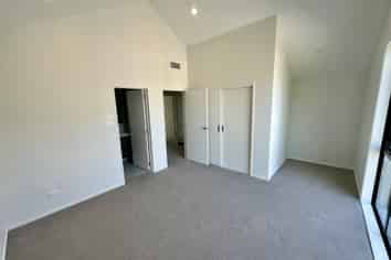 24 Burch Street, Mount Albert