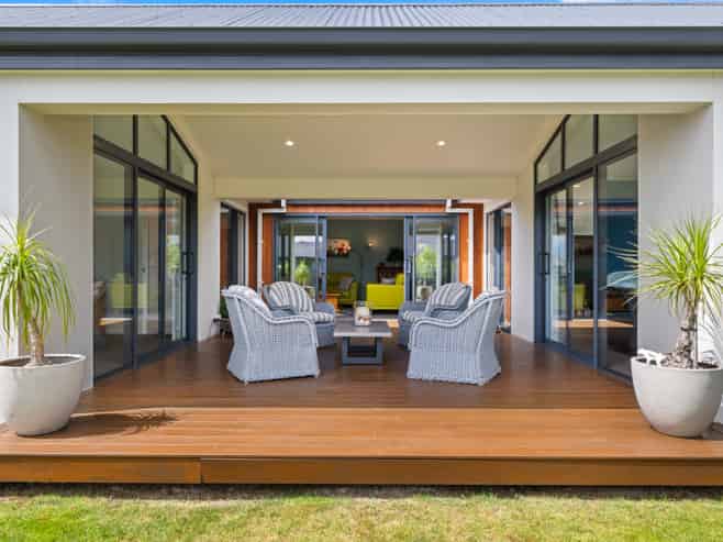 17 Rose Manor Drive, Springlands