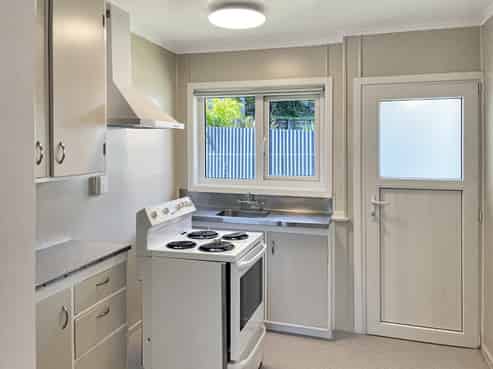 3/35 Dunns Street, Silverstream