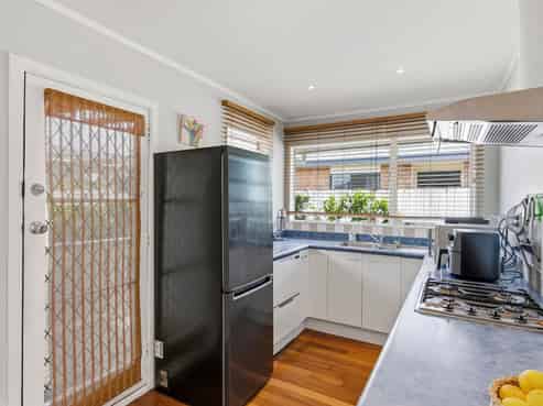 17a Walton Road, Paraparaumu Beach