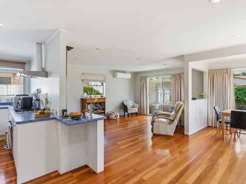 17a Walton Road, Paraparaumu Beach