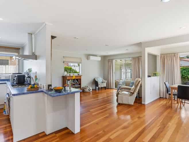 17a Walton Road, Paraparaumu Beach