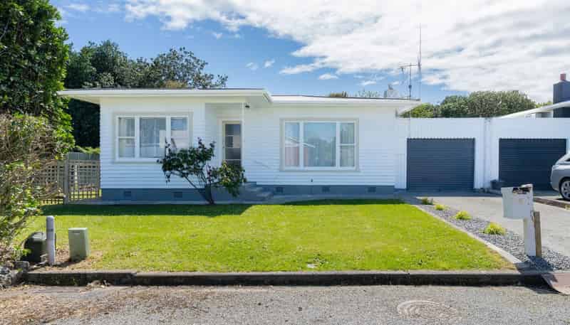 7 Windsor Place, Levin