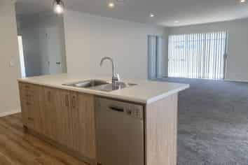 C/28 Sussex Street, Levin