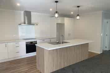 C/28 Sussex Street, Levin