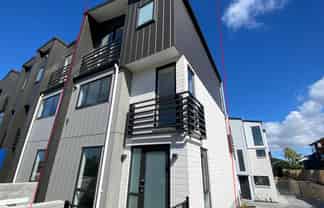 1/12 Onewa Road, Northcote