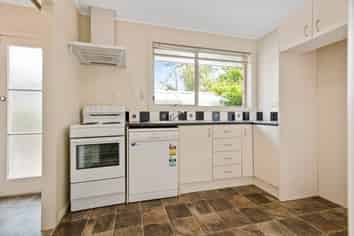 9c Seaside Avenue, Waterview